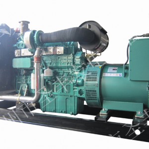 玉柴700千瓦柴油發(fā)電機組YC6C1070L-D20