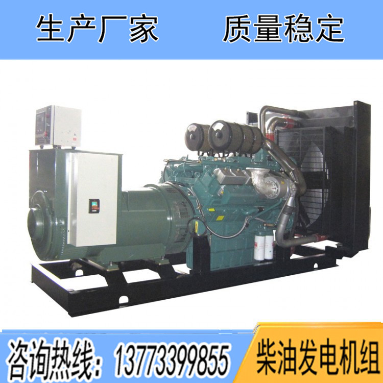 南通股份1300KW柴油發(fā)電機組NCG12V2150